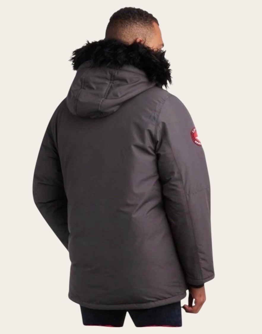 Canada weather gear men's parka. Heavyweight ripstop insulated thermafoil lined puffer winter jacket. Size 5X in charcoal color.