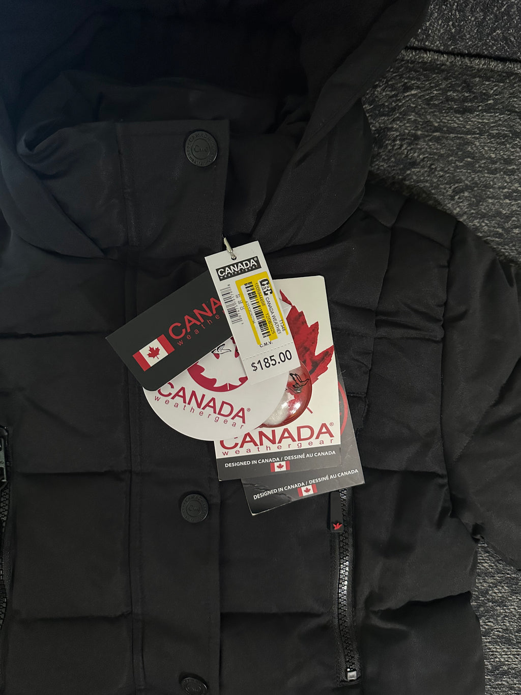 Canada weather gear girls small 7/8 stadium length quilted puffer parka in a black color.