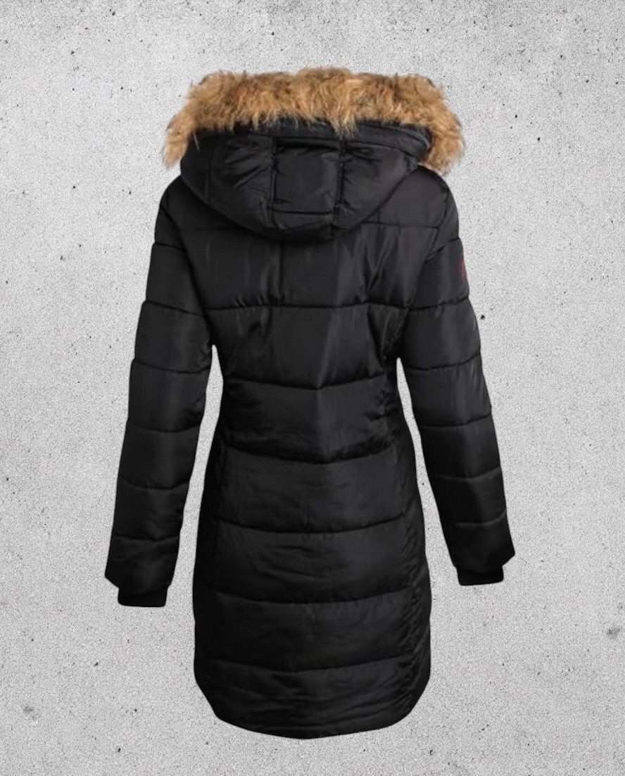 Canada weather gear women's heavyweight long length bubble puffer parka. In 1X size in black color.